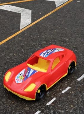 Машинка turbo v цв.красный 18,5см И-5850