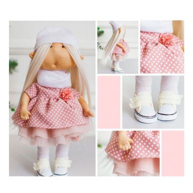 Интерьерная кукла «Моника» набор для шитья 15,6 * 22.4 * 5.2 см