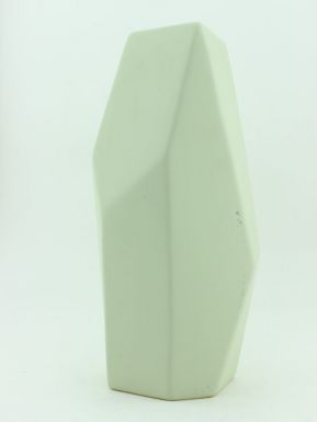 Ваза Многогранник декоративная 12х12х32см, керамика, артикул: Fema0062