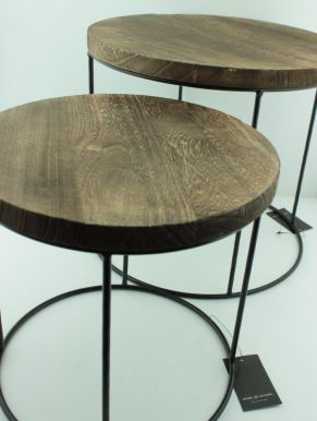 Набор столиков с деревянной столешницей 2 шт, разм.315x315x280mm, 42250x250x240mm CAT303250