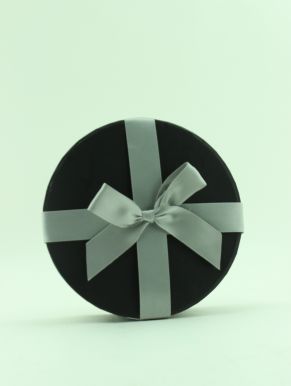 Коробка подарочная круглая цв.черный 14*6см 226KL-12-1S