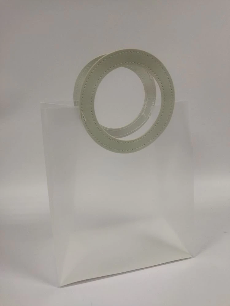 Пакет подарочный пластиковый 24*12*28см с круглой ручкой EJ25247