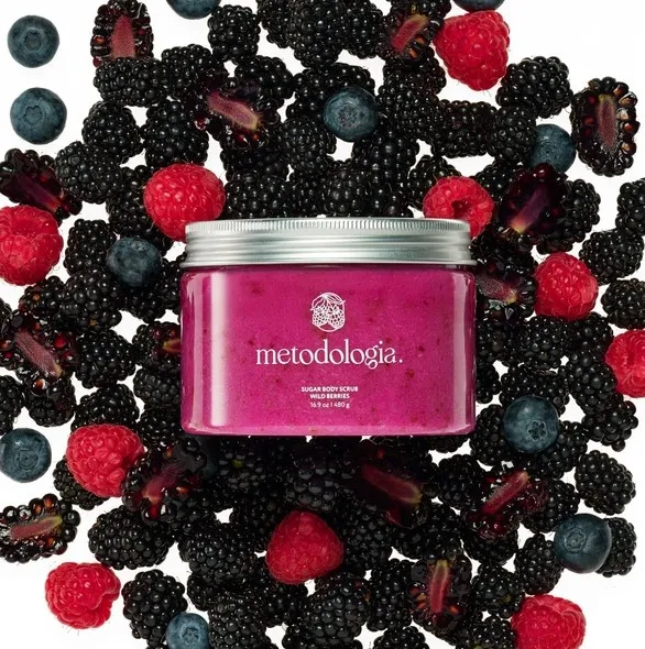 METODOLOGIA скраб д/тела сахарно-соляной лесные ягоды 480г