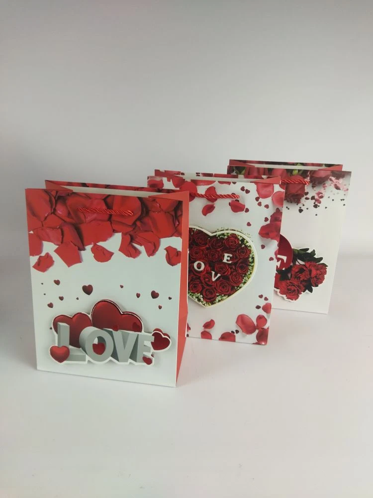 Пакет подарочный 18*23*10см Цветочное сердце ED0331