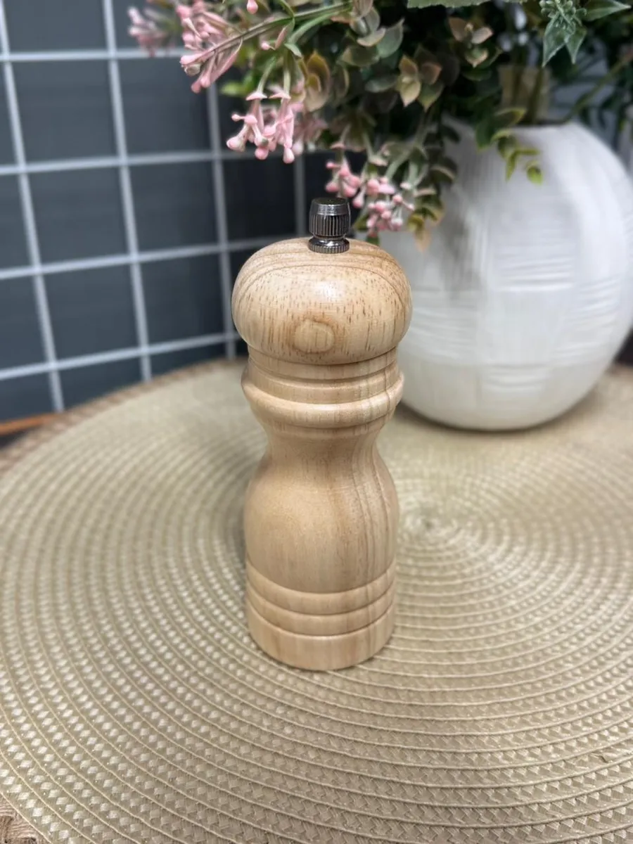 Мельница для специй механическая деревянная 17см L 230307