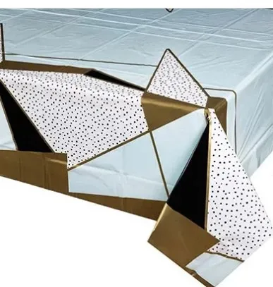 ВЕСЕЛАЯ ЗАТЕЯ скатерть мятная роскошь п/э 130*180см 1502-4410