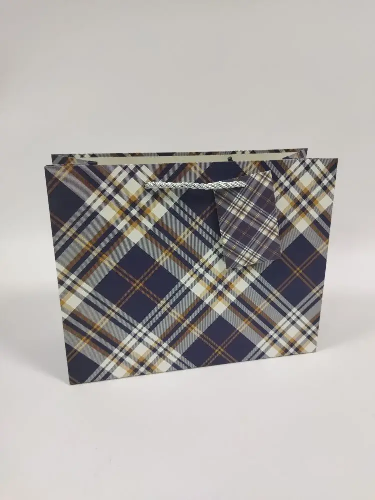Пакет подарочный 24.5*9.5*19.5см Клетка шотландка EJ25237