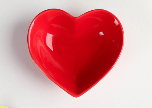 Салатник сердце цв.красный 12*11,5*4,2см 4951217