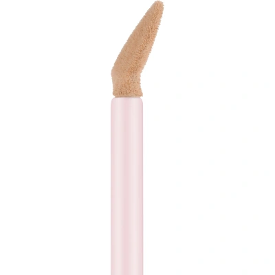 ESSENCE консилер silky blur hydrating longwear concealer т.190