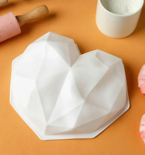 Форма д/выпечки и муссовых десертов геометрия любви цв.белый 21,5*20*6см 7712009